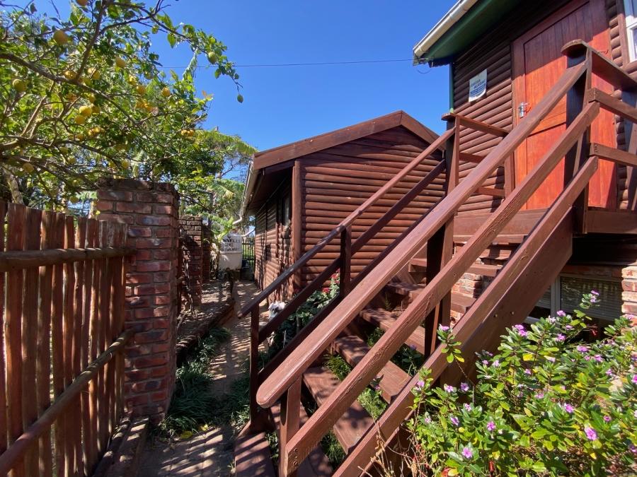 7 Bedroom Property for Sale in Cintsa East Eastern Cape